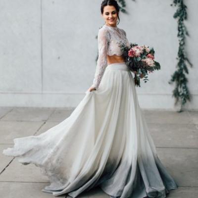 Váy cưới của Miley Cyrus đơn giản và tinh tế đến bất ngờ